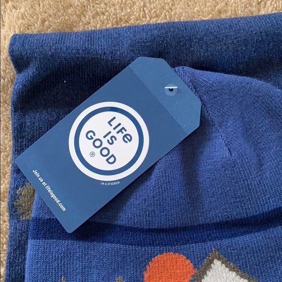 ⚠️SOLD⚠️Life Is Good Hat & Scarf Set-NWT - Picture 3 of 3
